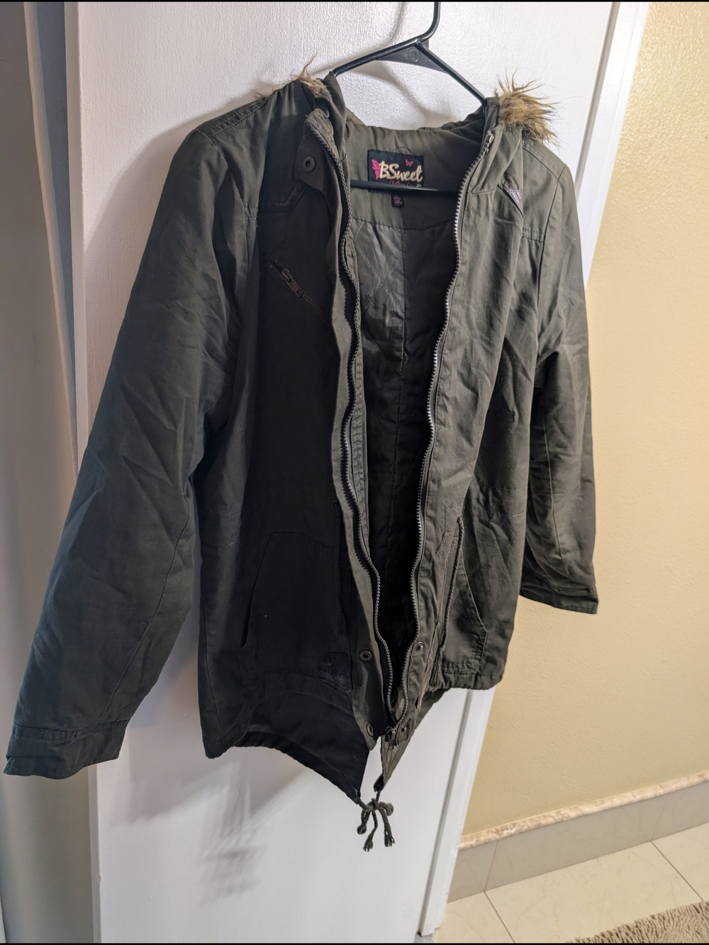 Olive Green Hooded Parka Jacket - Women